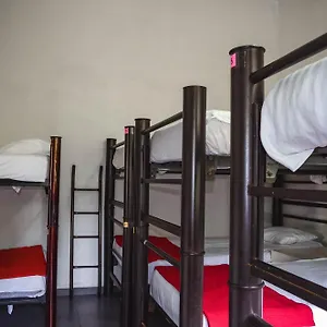 Naranjo Hostel